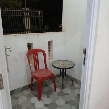Macan Kumbang Residence Palembang Exterior foto