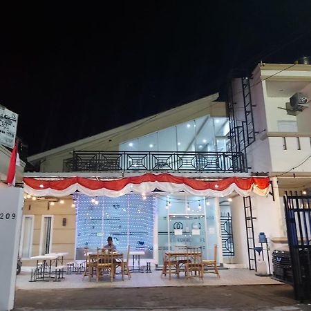 Macan Kumbang Residence Palembang Exterior foto