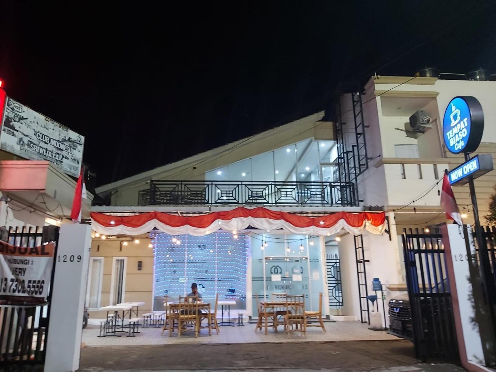 Macan Kumbang Residence Palembang Exterior foto